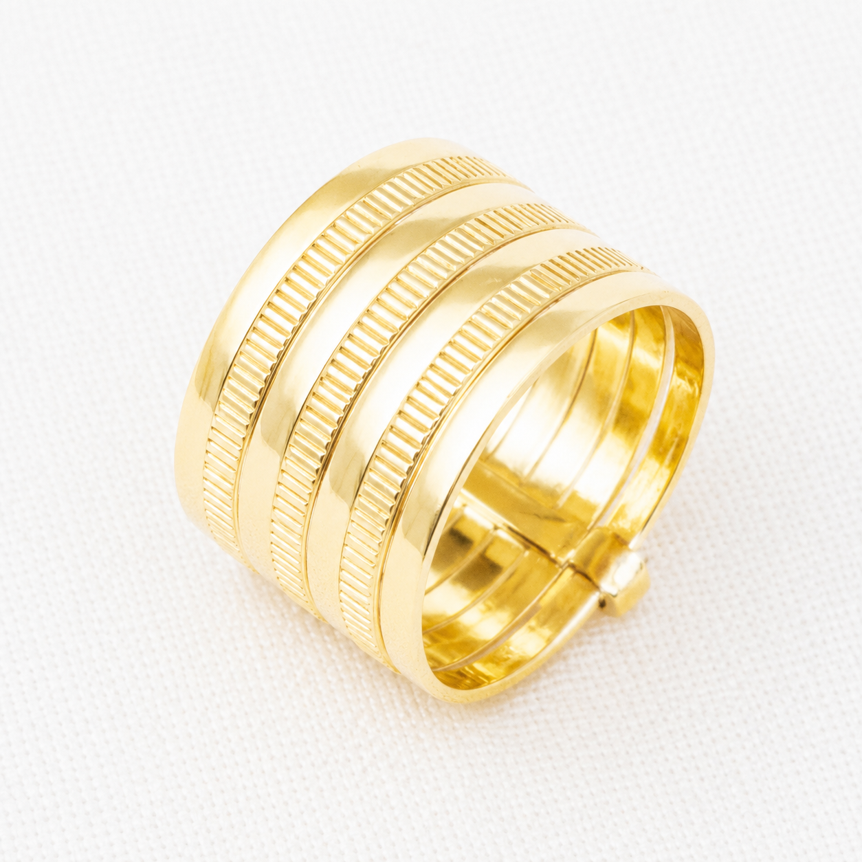 Avery Ring