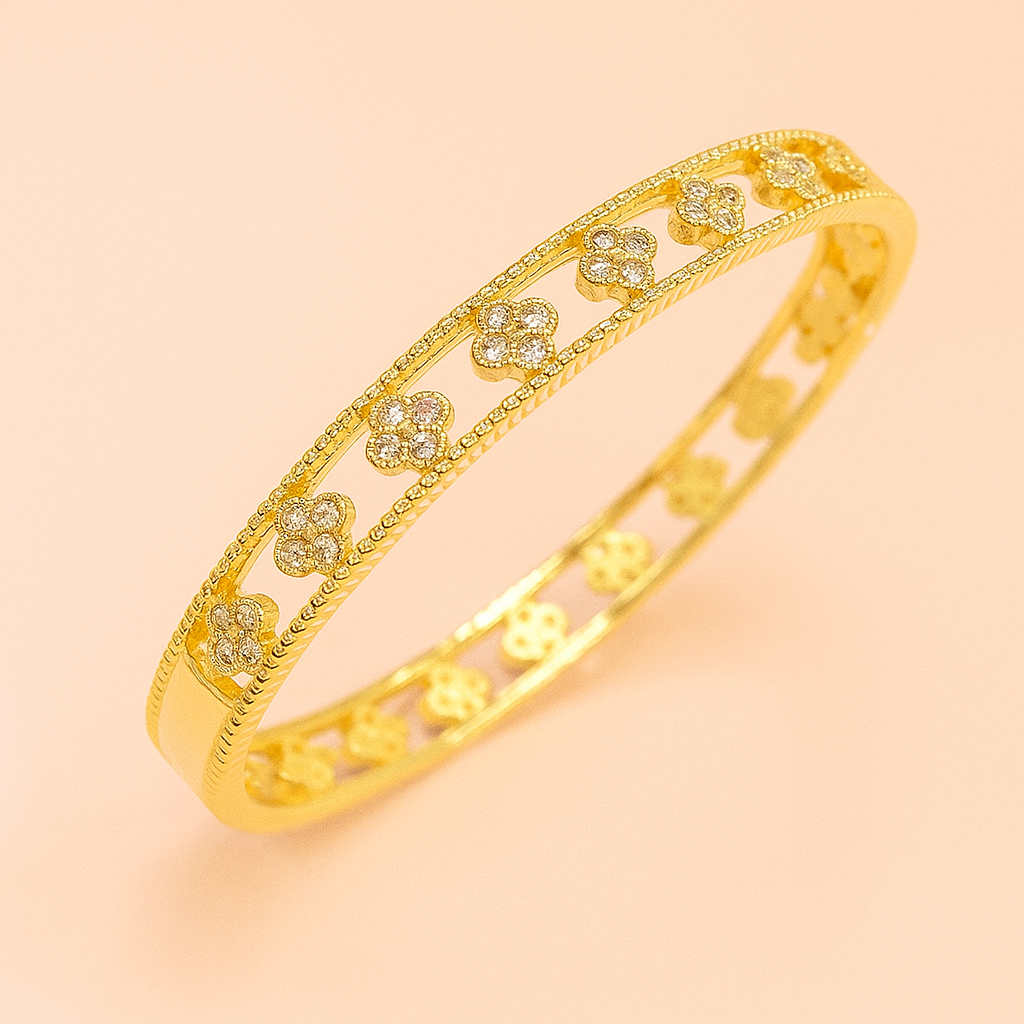 Flor de Brillo Bangle